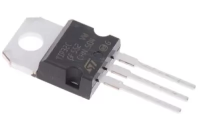 Tìm hiểu về transistor TIP32C